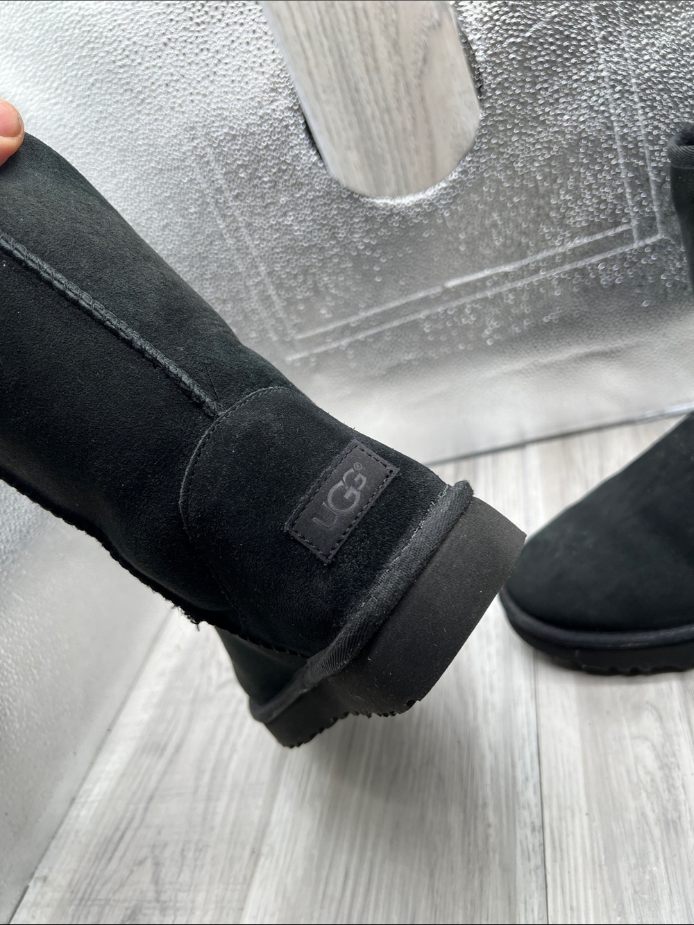 Ugg Classic Short II Black Boots Size 9 #1016223 - Picture 6 of 11